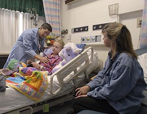 A new study calls for better parent education before hospital discharge. AAP News photo by Jeff Knox